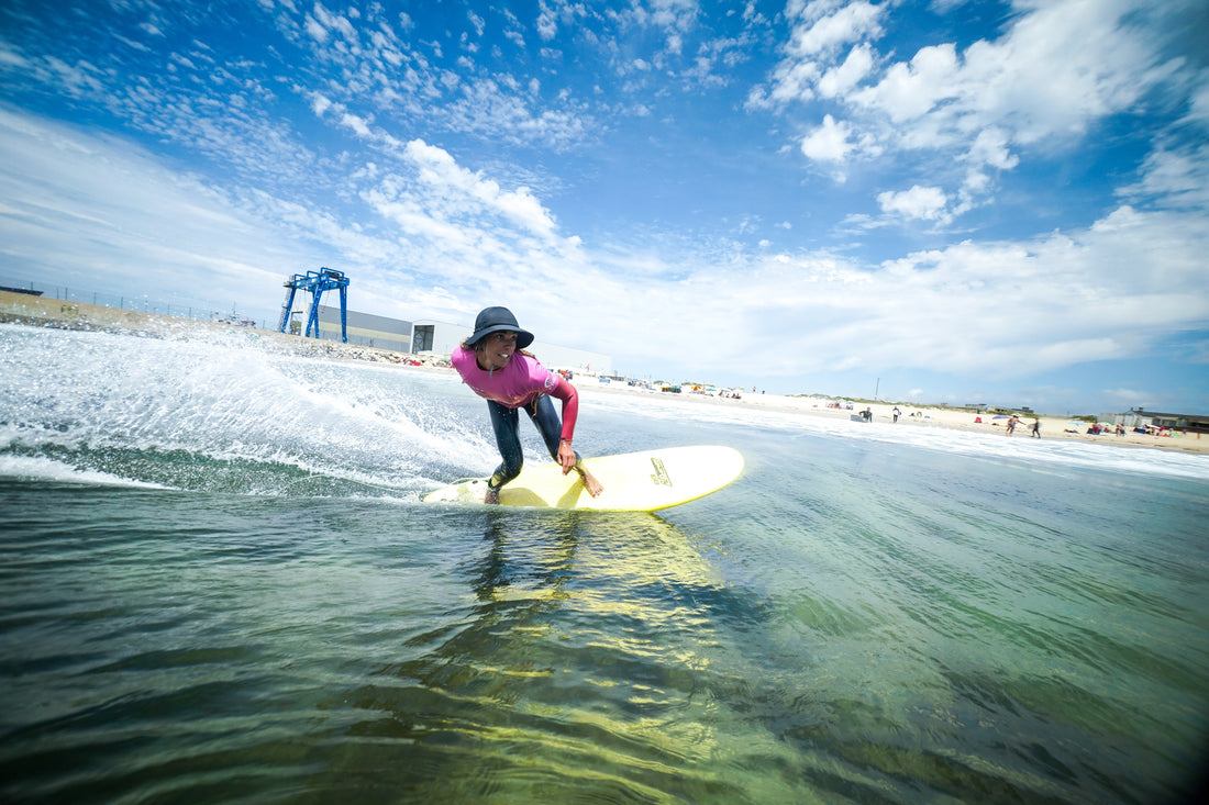 How to Pop Up on a Surfboard: Step-by-Step Guide