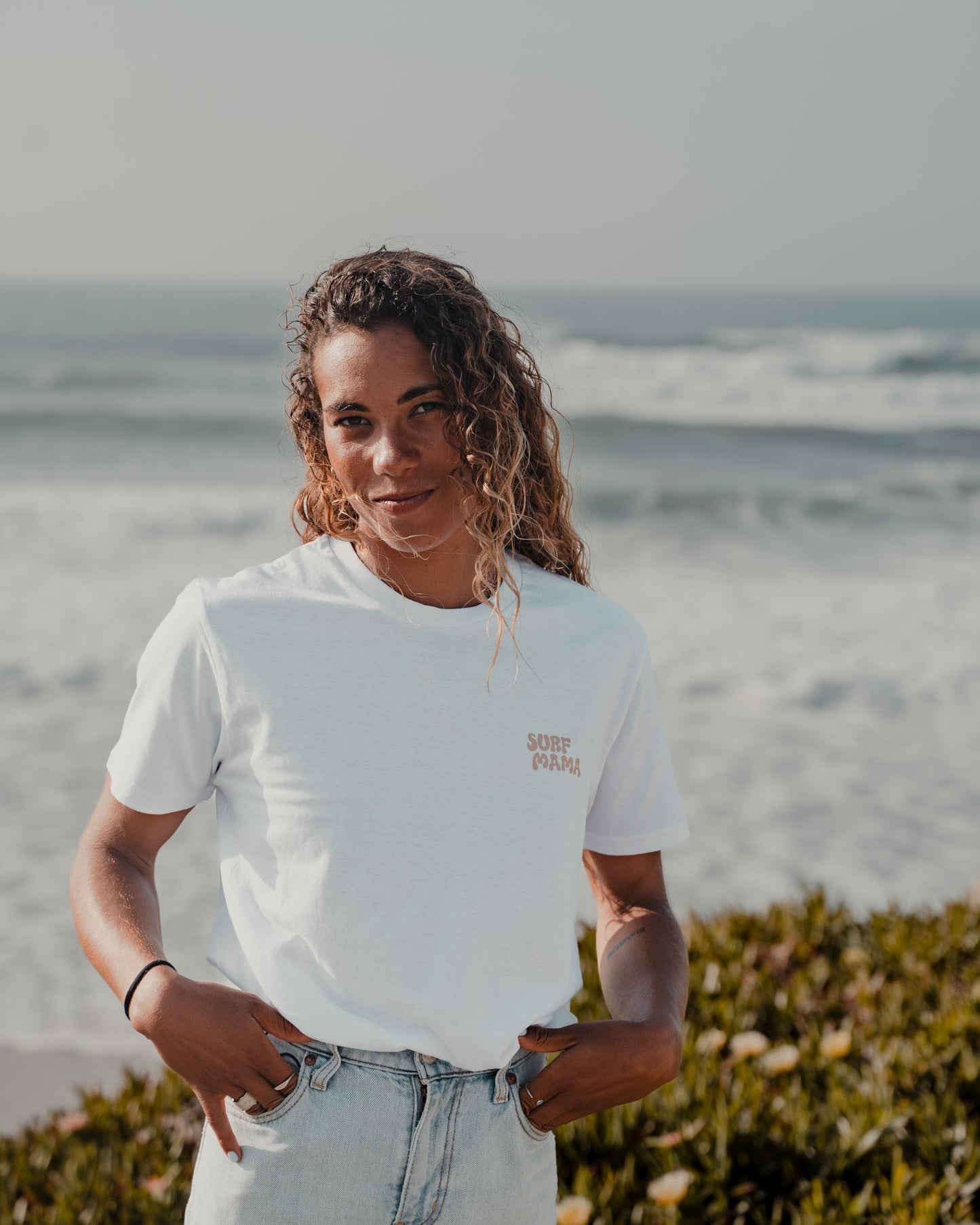 Surf Mama T-Shirt — Share the Moment